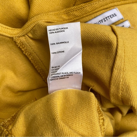 Urban Outfitters Mustard Denim Wide Leg Jumpsuit / Overalls Size Medium - Picture 10 of 12